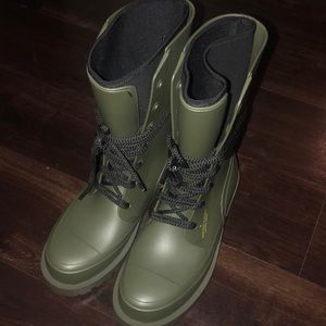 dior green boots